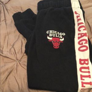 chicago bulls joggers